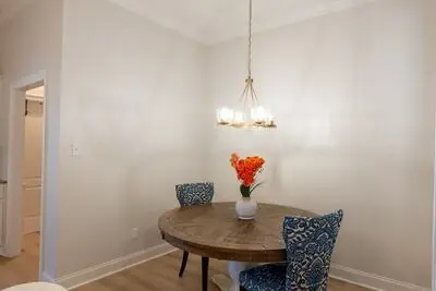 Breakfast Nook — Banquette seating